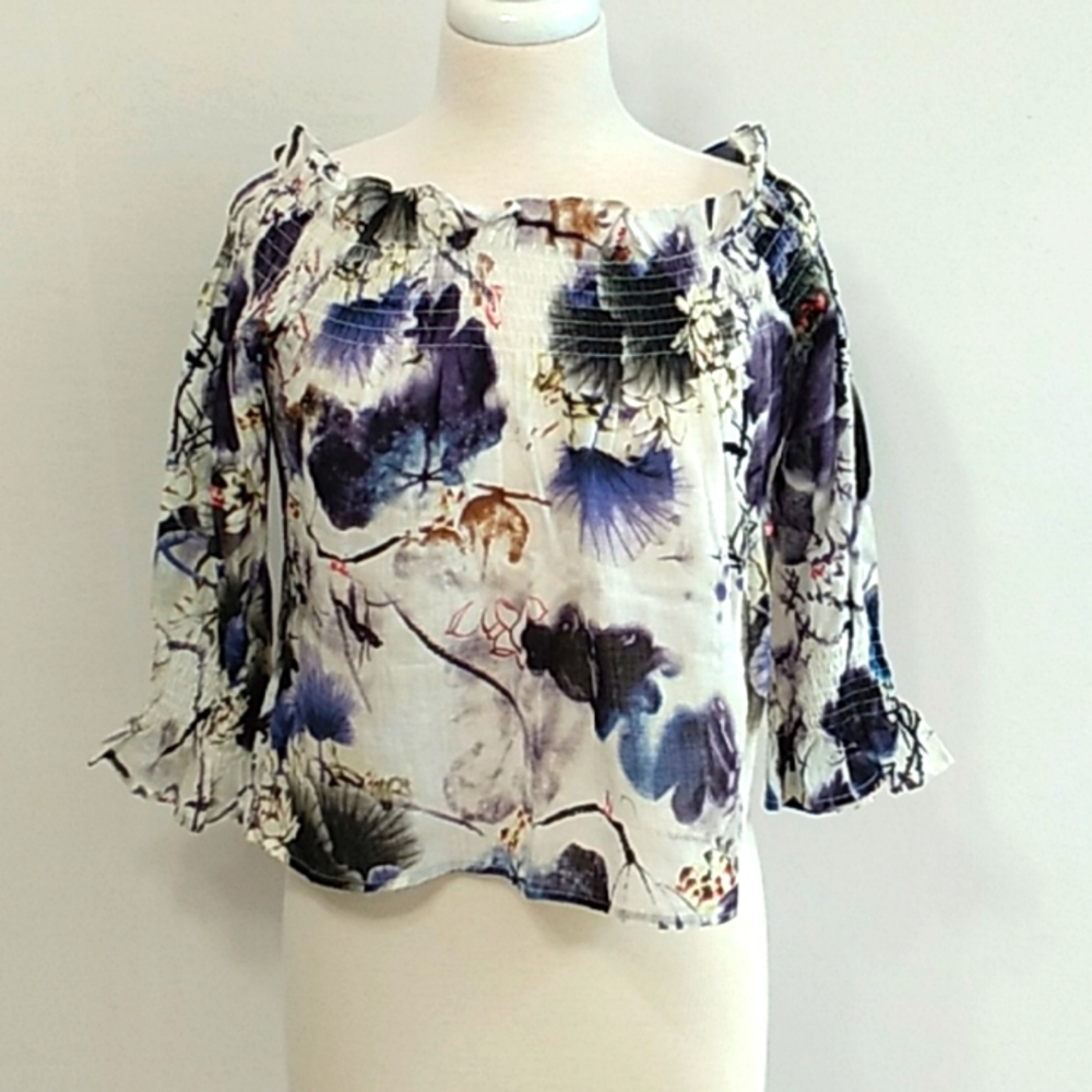 👗 Floral Off The Shoulder Smocked Peasant Top Size S